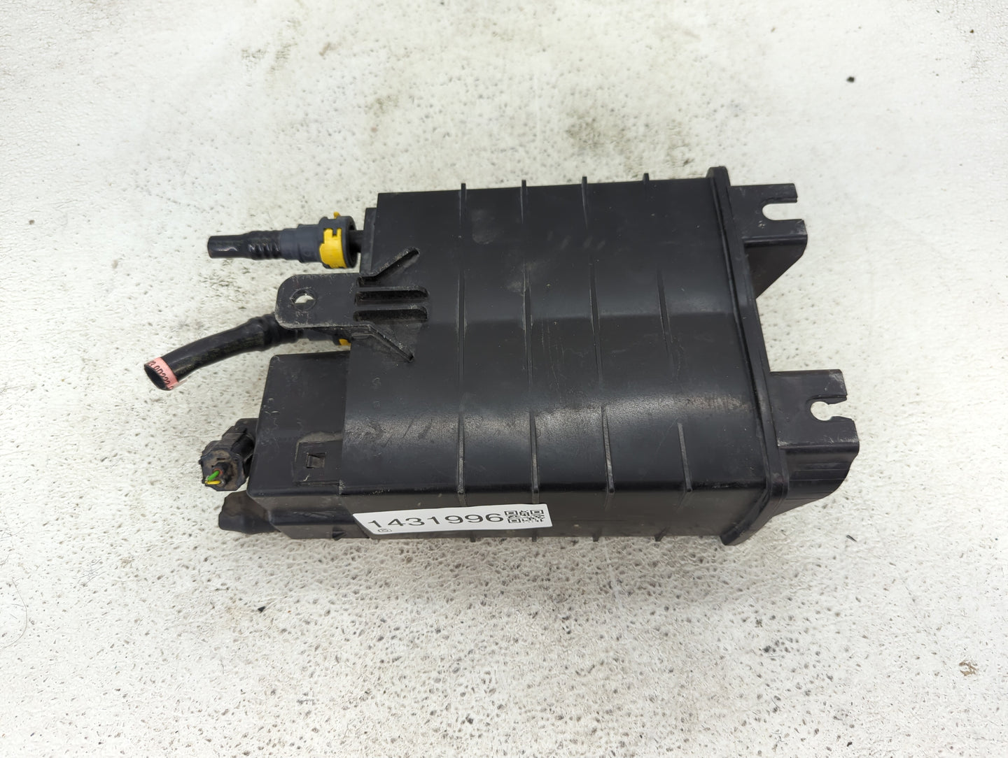 2020 Ford Fusion Fuel Vapor Charcoal Canister 1431996 - Oemusedautoparts1.com