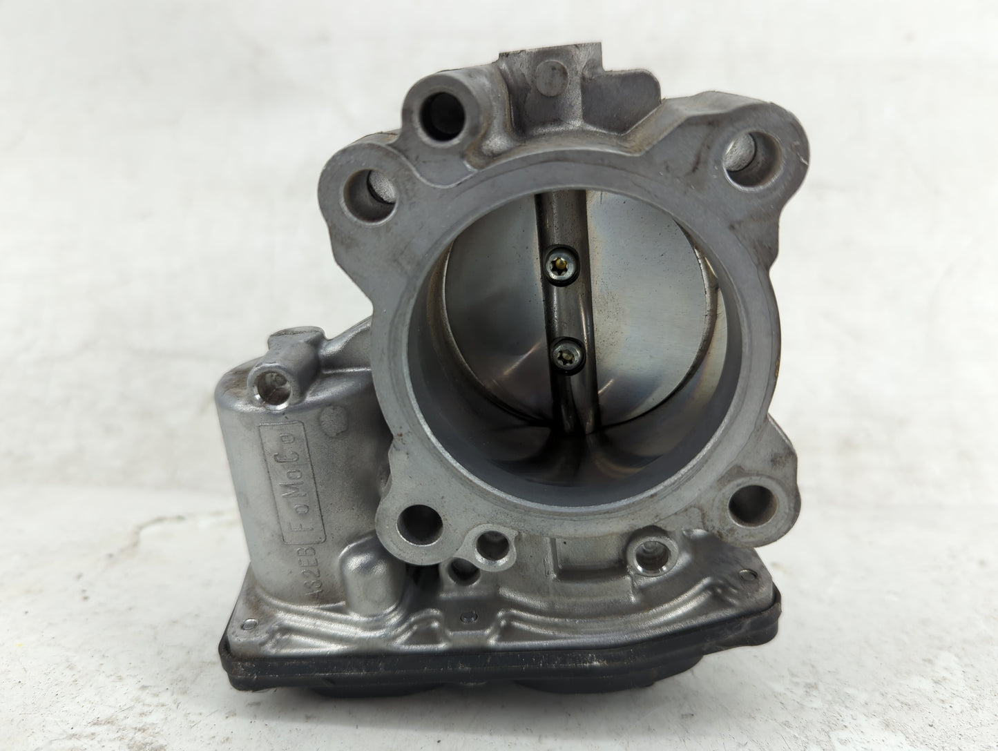 2014-2020 Ford Fusion Throttle Body P/N:DS7G-9F991-CA Fits Fits 2014 2015 2016 2017 2018 2019 2020 OEM Used Auto Parts - Oem