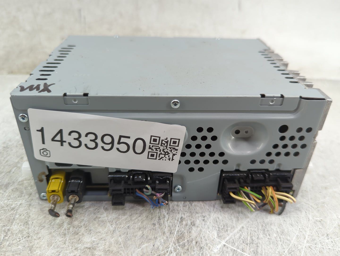 2020 Ford Fusion Radio AM FM Cd Player Receiver Replacement P/N:LS7T-18D818-ZC FA-HU-CDB Fits OEM Used Auto Parts - Oemuseda