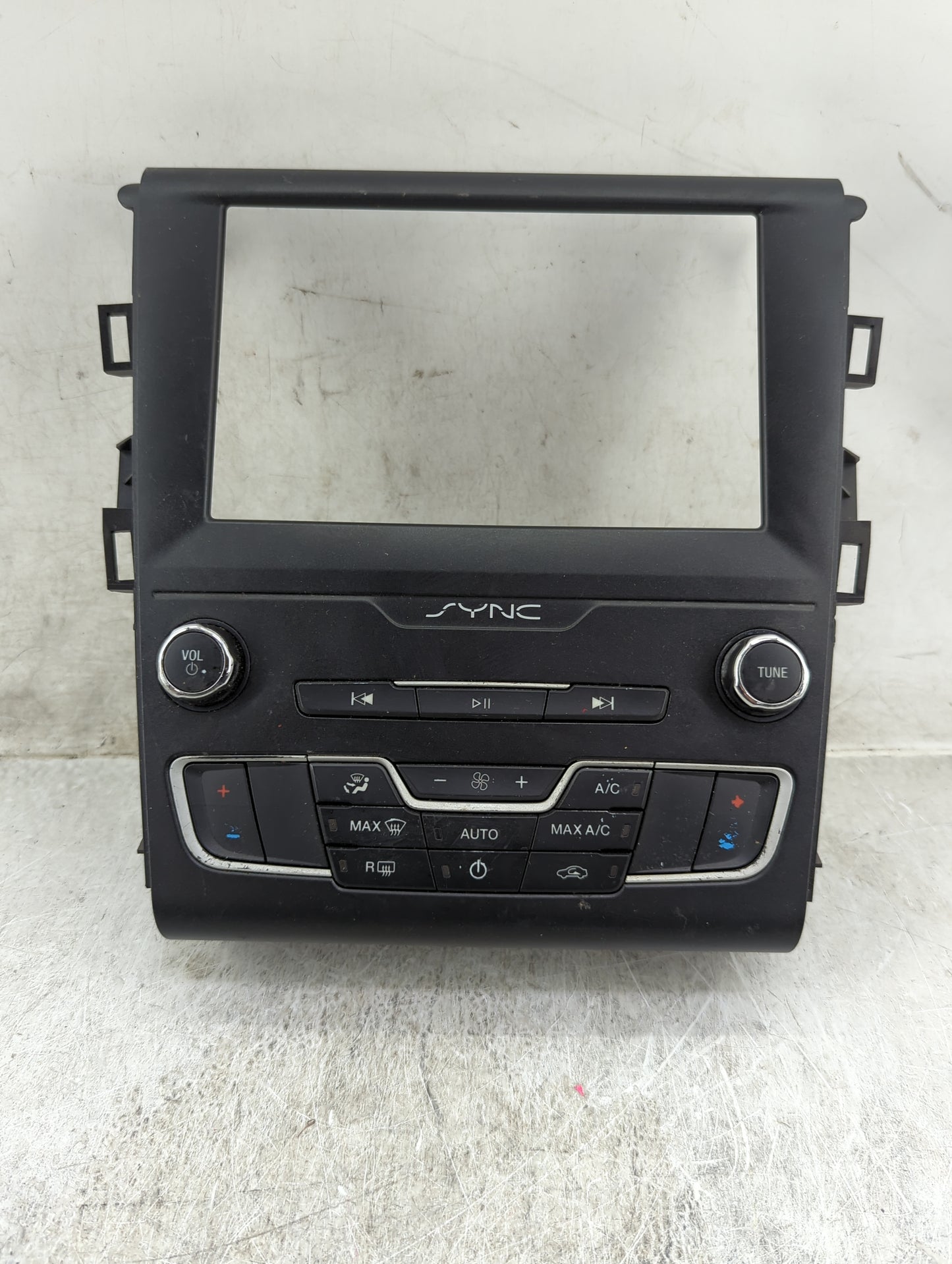 2017-2020 Ford Fusion Radio Control Panel Black - Oemusedautoparts1.com