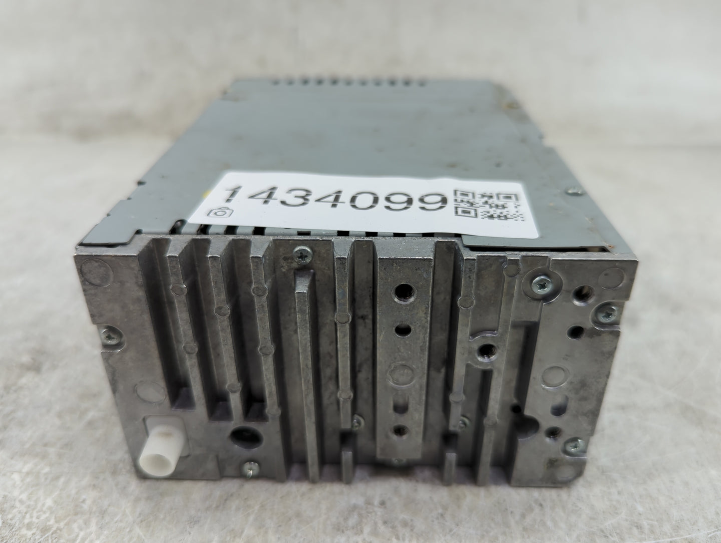 2020 Ford Fusion Radio AM FM Cd Player Receiver Replacement P/N:LS7T-18D818-ZC CQ-HJ19N34MB Fits OEM Used Auto Parts - Oemus