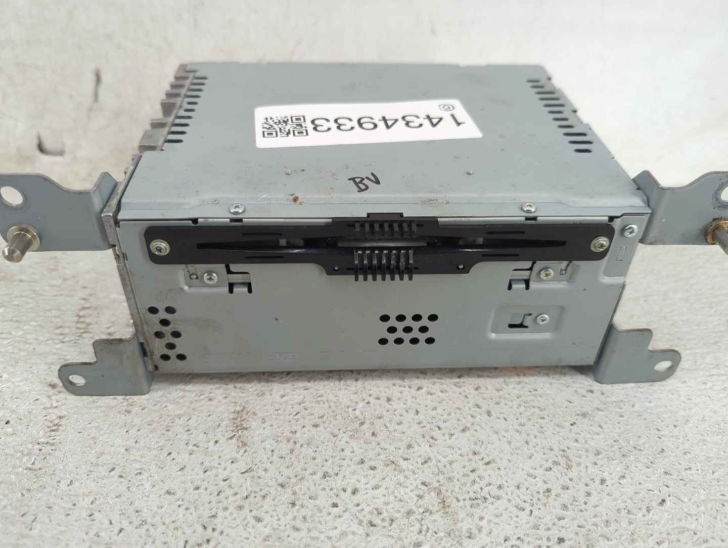 2019-2020 Ford Fusion Radio AM FM Cd Player Receiver Replacement Fits Fits 2019 2020 OEM Used Auto Parts - Oemusedautoparts1