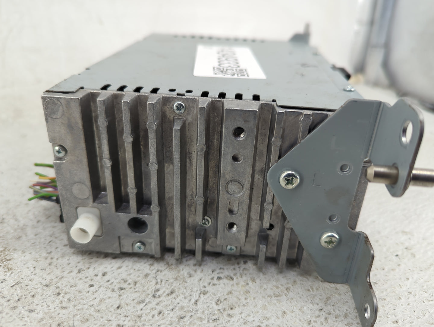 2019-2020 Ford Fusion Radio AM FM Cd Player Receiver Replacement Fits Fits 2019 2020 OEM Used Auto Parts - Oemusedautoparts1