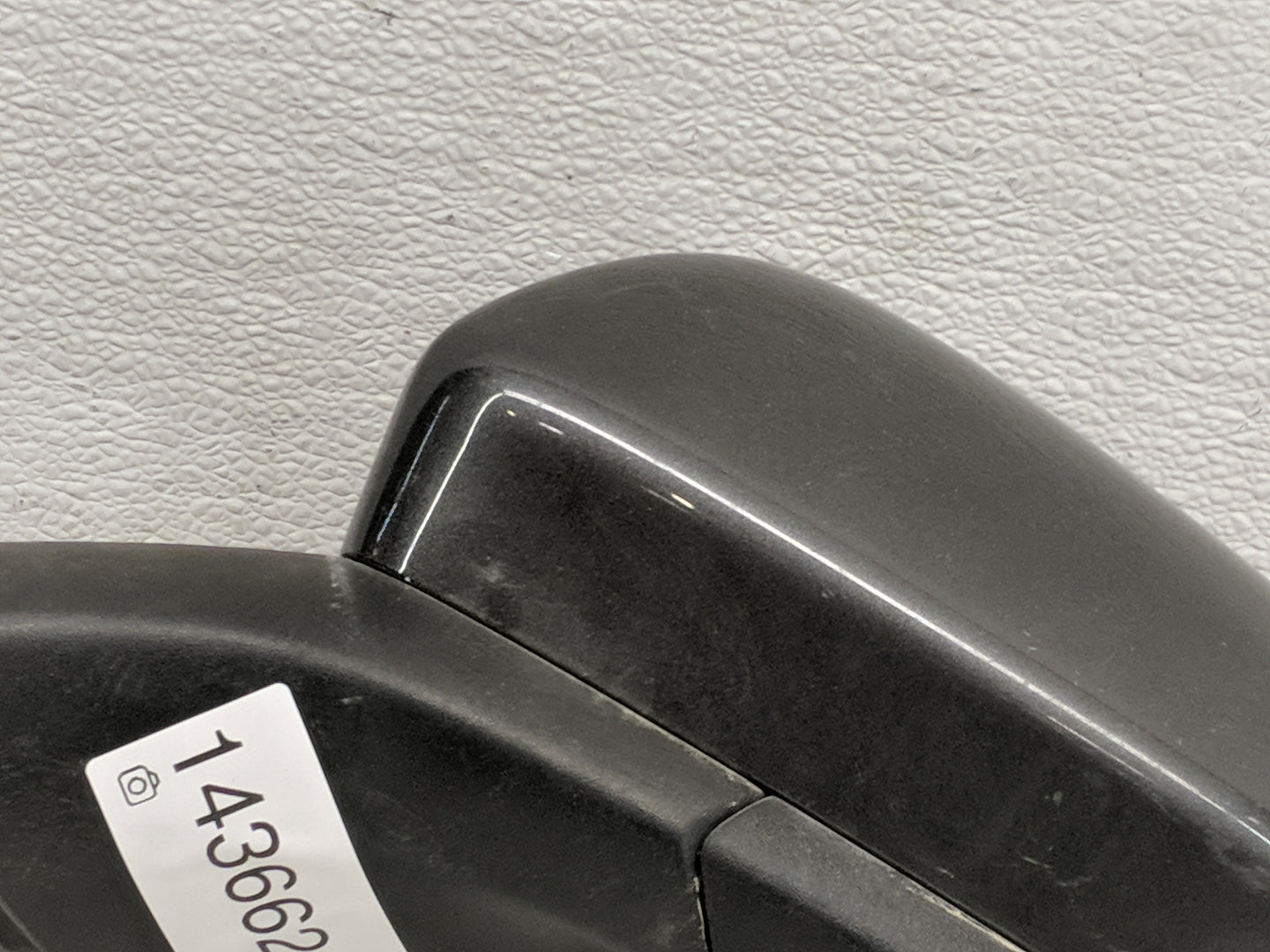 2019-2020 Ford Fusion Driver Side View Mirror - Left Door Mirror OEM Used - Oemusedautoparts1.com
