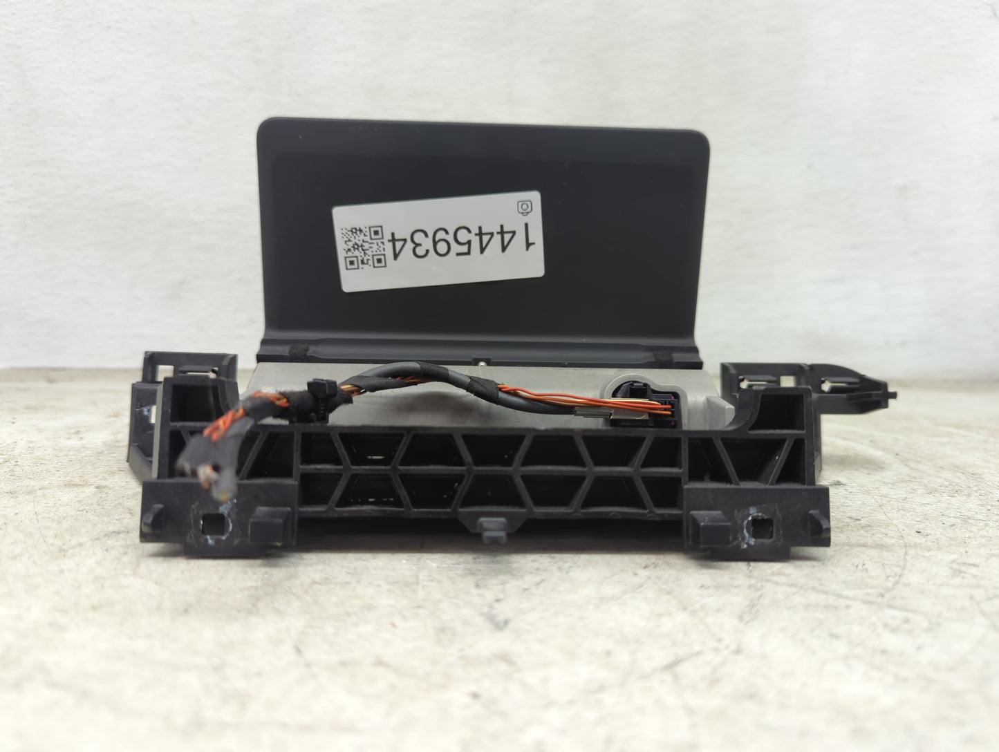 Ford Fusion Information Display Screen - Oemusedautoparts1.com