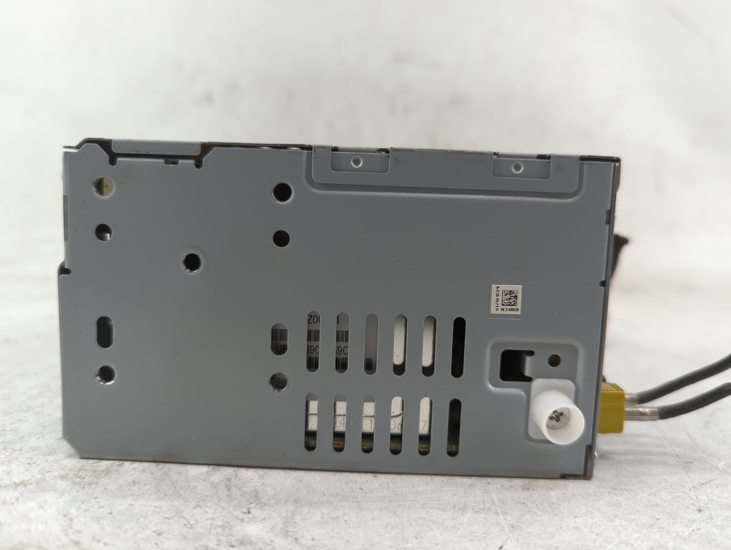 2020 Ford Fusion Radio AM FM Cd Player Receiver Replacement P/N:LS7T-18D818-ZC FA-HU-CDB Fits OEM Used Auto Parts - Oemuseda