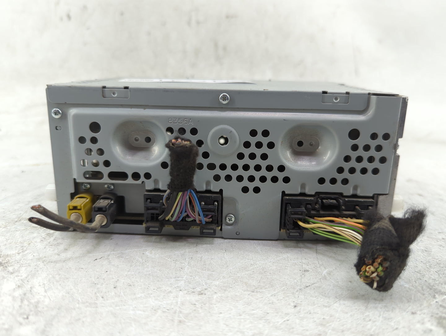 2020 Ford Fusion Radio AM FM Cd Player Receiver Replacement P/N:LS7T-18D818-ZC FA-HU-CDB Fits OEM Used Auto Parts - Oemuseda