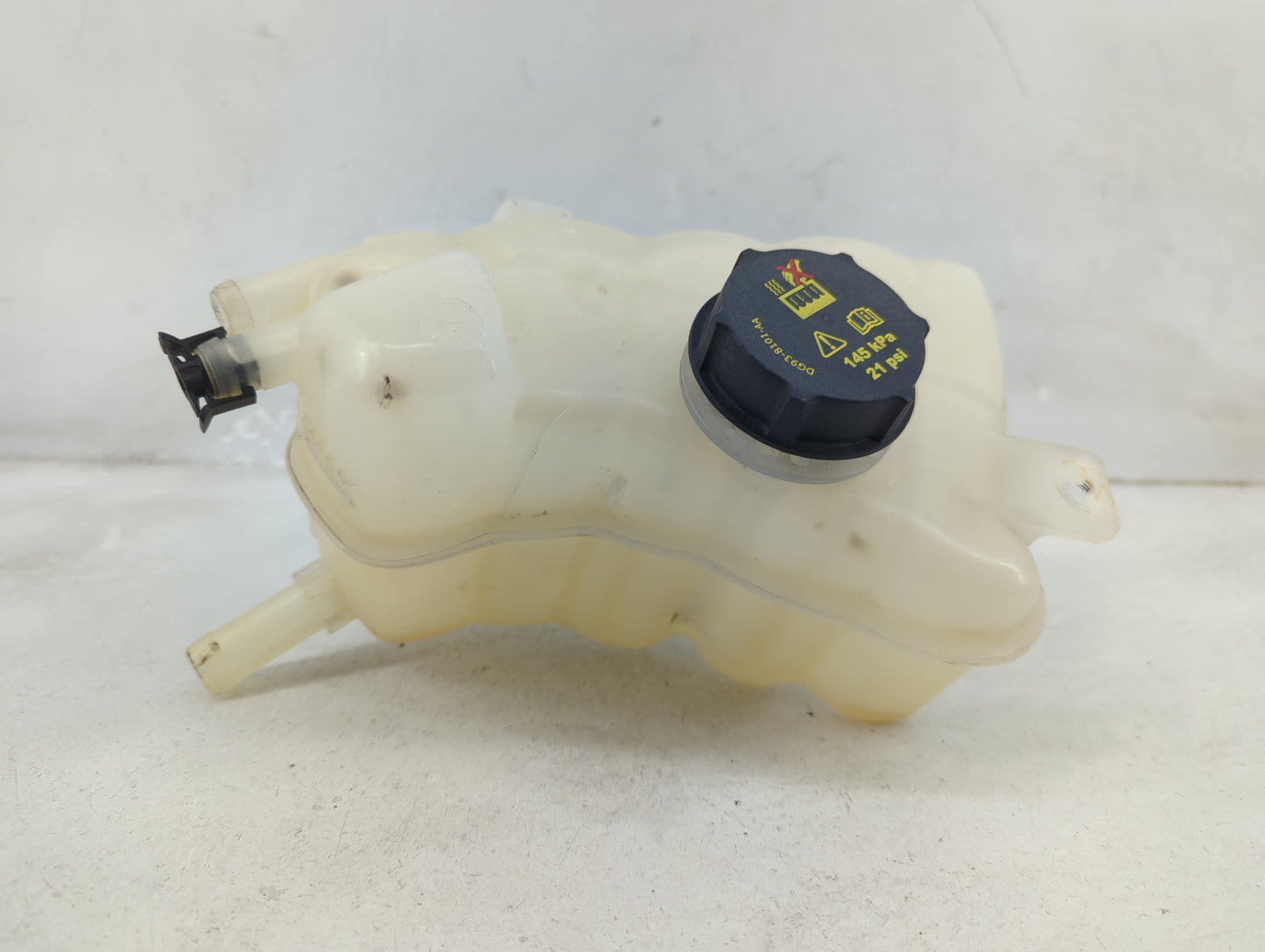 2017-2020 Ford Fusion Radiator Coolant Overflow Expansion Tank Bottle 1449869 - Oemusedautoparts1.com