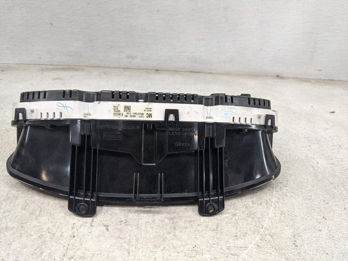 2019-2020 Ford Fusion Instrument Cluster Speedometer Gauges P/N:LS7T-10849-MC DS7T-10B890-GA Miles:69K Fits Fits 2019 2020 O