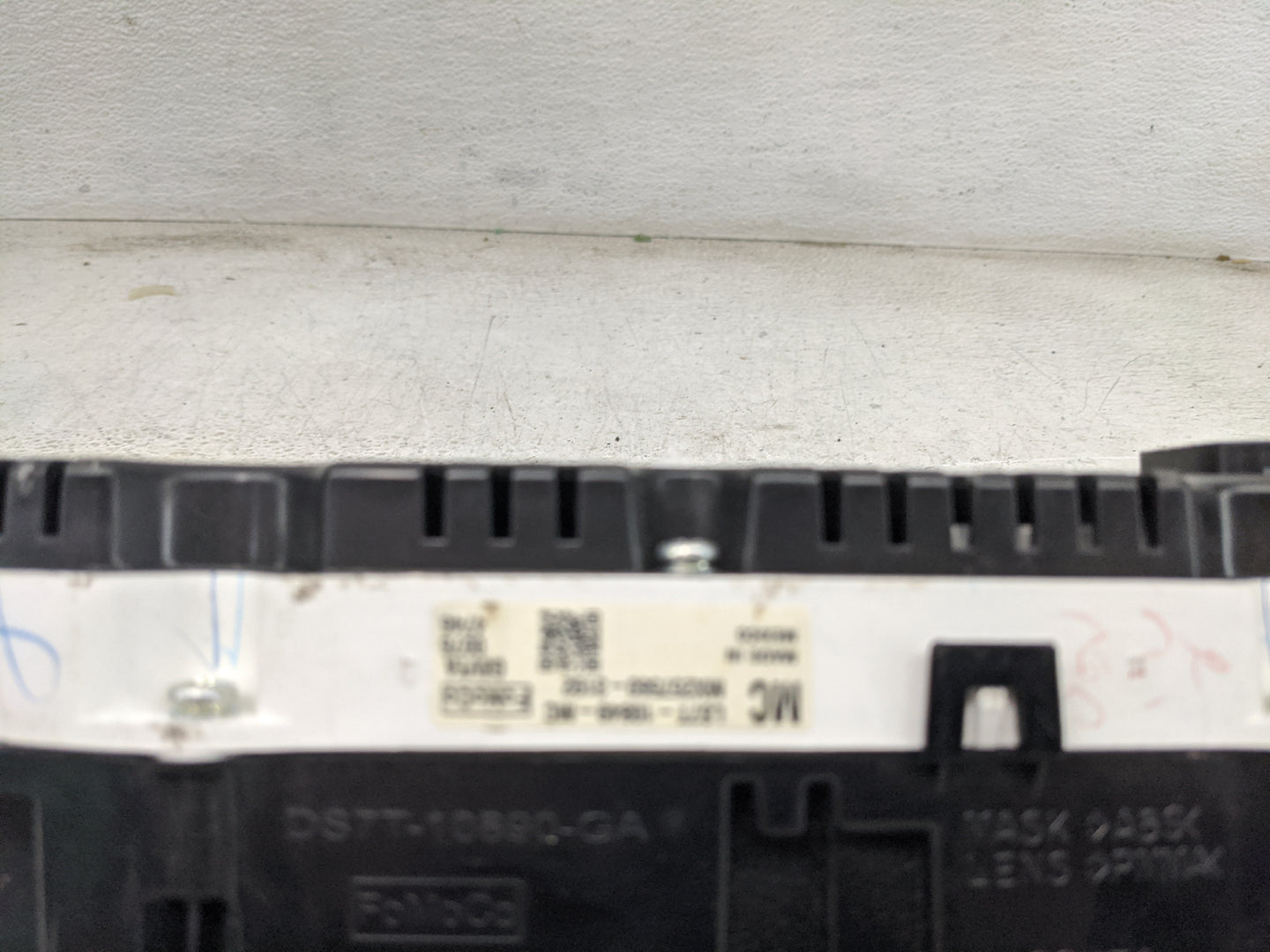 2019-2020 Ford Fusion Instrument Cluster Speedometer Gauges P/N:LS7T-10849-MC DS7T-10B890-GA Miles:69K Fits Fits 2019 2020 O
