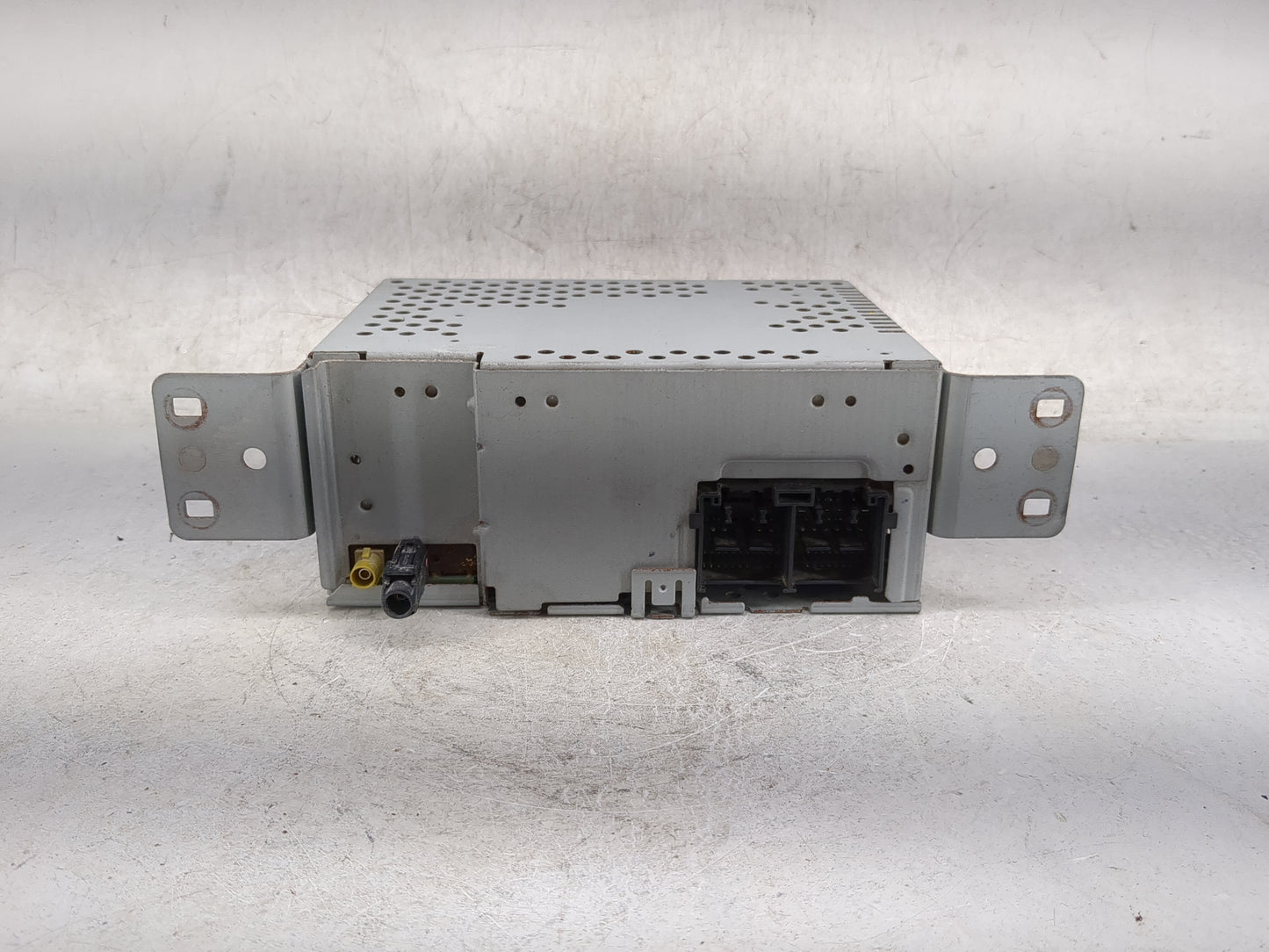 2020 Ford Fusion Radio AM FM Cd Player Receiver Replacement P/N:M1PT-18K810-AC CCAC197345, GMWV8EW0 Fits OEM Used Auto Parts