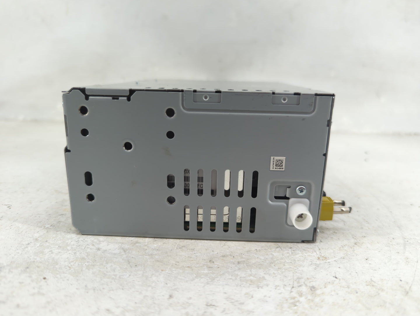 2020 Ford Fusion Radio AM FM Cd Player Receiver Replacement P/N:CQ-HJ19N04MB FCQHJ19N0B110432, 63LNDDHZ2B13 Fits OEM Used Au