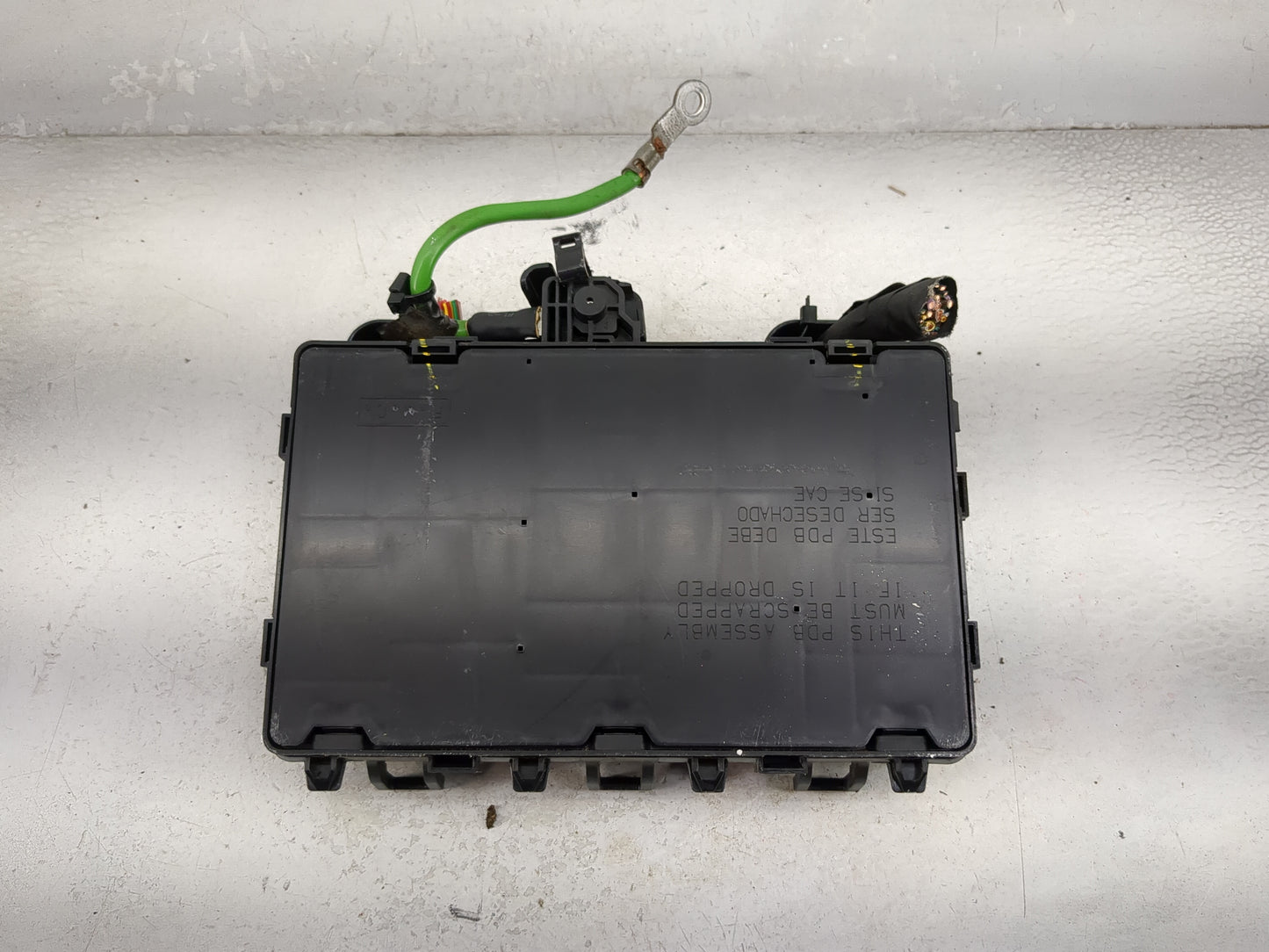2017-2020 Ford Fusion Fusebox Fuse Box Panel Relay Module P/N:GU5T-14B192-GA GU5T-14B192-HA Fits Fits 2017 2018 2019 2020 OE