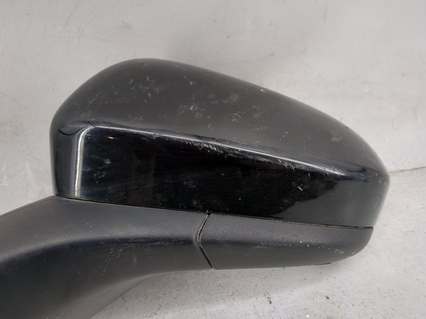 2020 Ford Fusion Driver Side View Mirror - Left Door Mirror OEM Used - Oemusedautoparts1.com