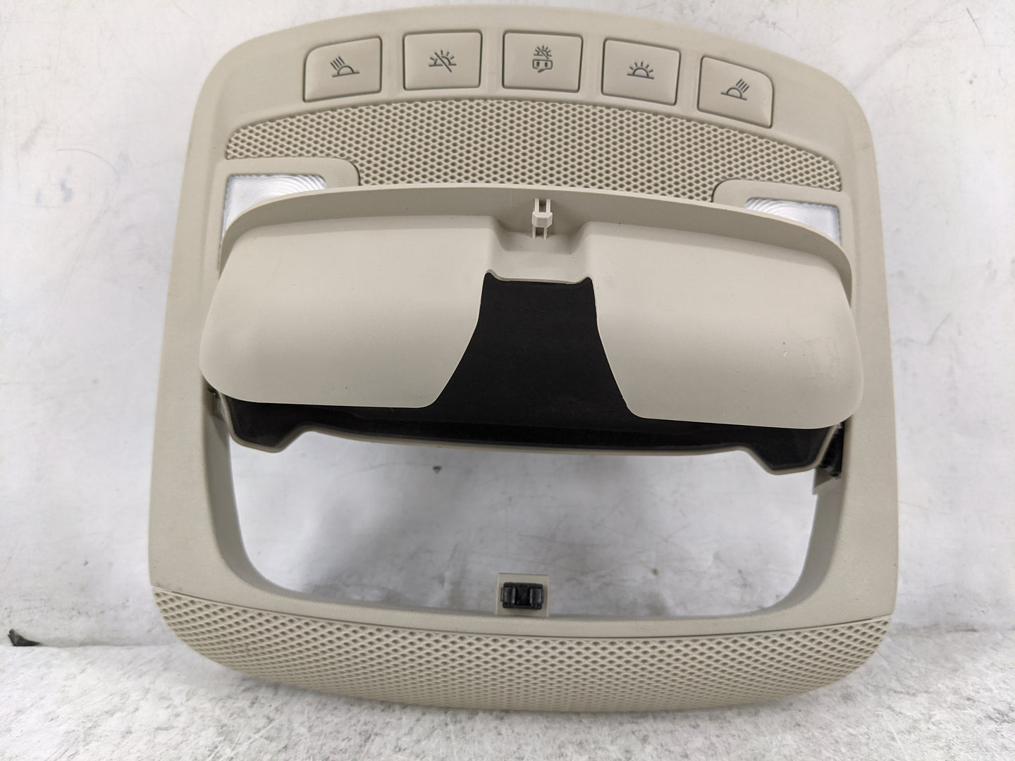 2017-2020 Ford Fusion Overhead Roof Console Tan 1478264 - Oemusedautoparts1.com