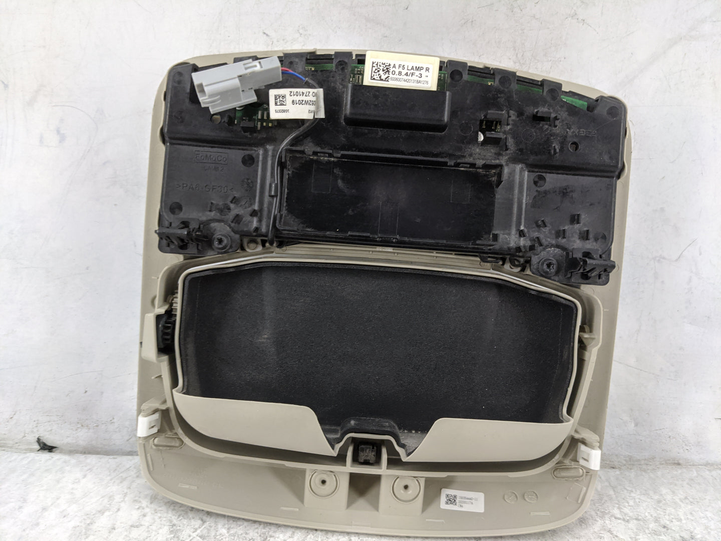 2017-2020 Ford Fusion Overhead Roof Console Tan 1478264 - Oemusedautoparts1.com