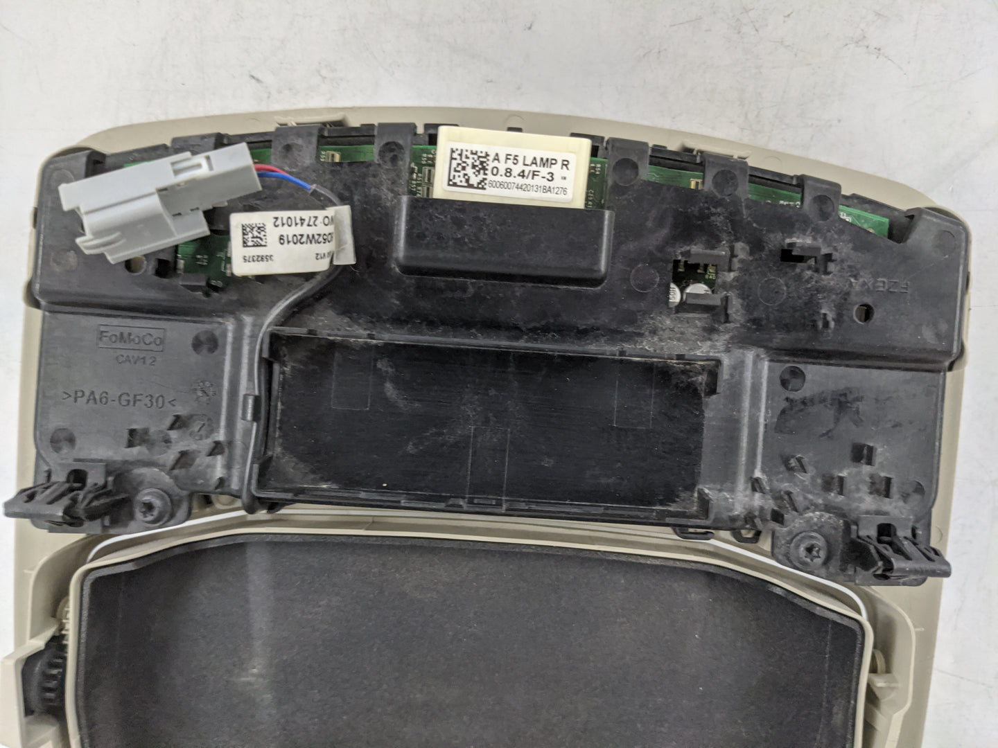 2017-2020 Ford Fusion Overhead Roof Console Tan 1478264 - Oemusedautoparts1.com