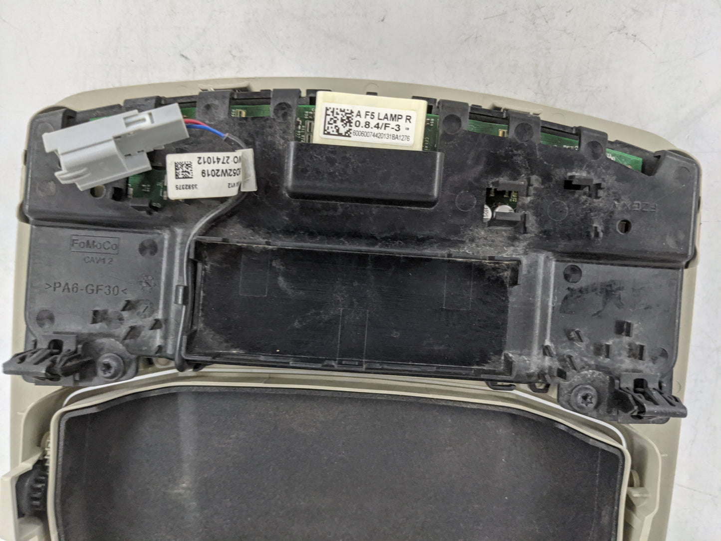 2017-2020 Ford Fusion Overhead Roof Console Tan 1478264 - Oemusedautoparts1.com