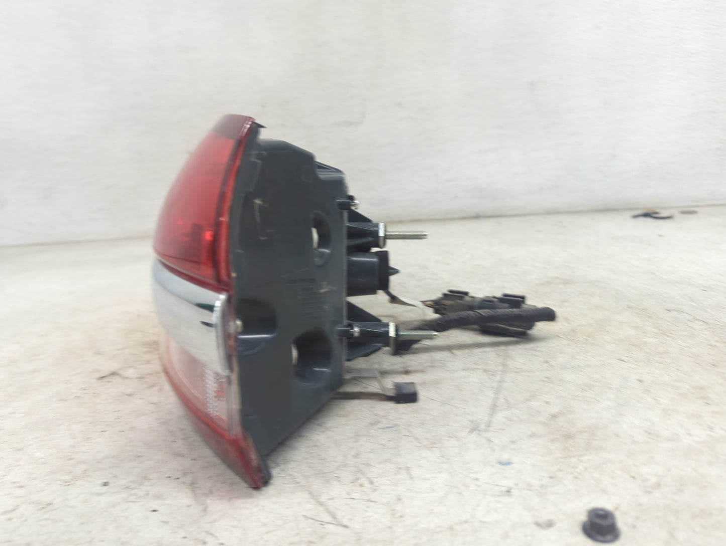 2017-2020 Ford Fusion Tail Light Assembly Passenger Right OEM Fits Fits 2017 2018 2019 2020 OEM Used Auto Parts - Oemusedaut