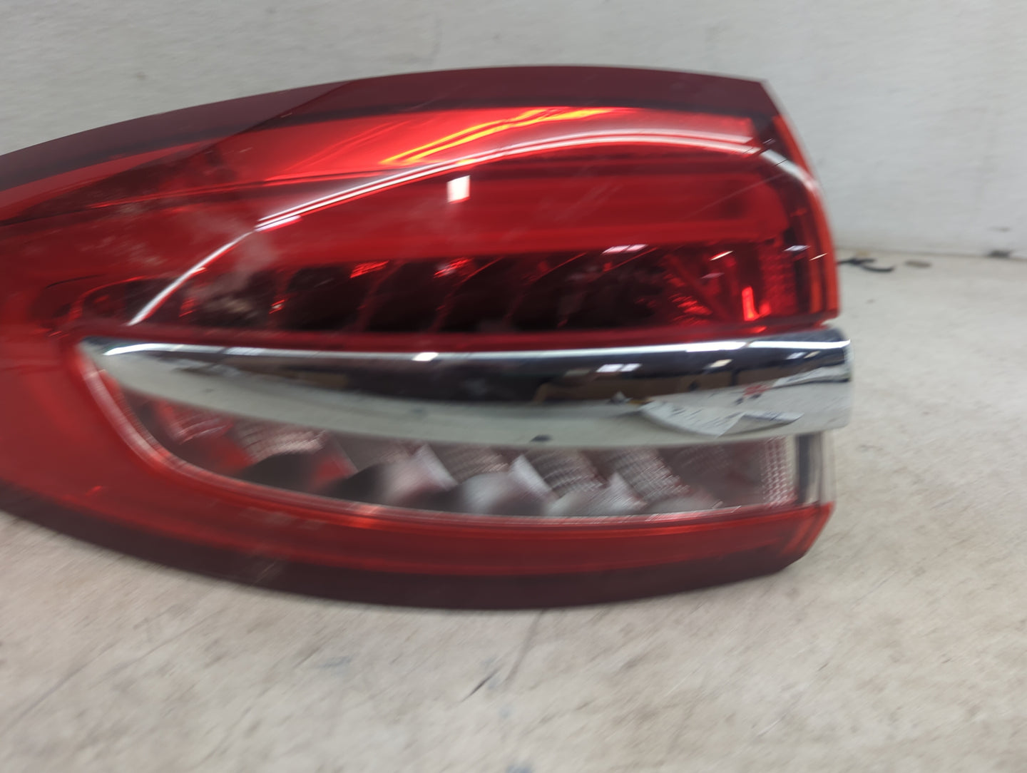 2017-2020 Ford Fusion Tail Light Assembly Passenger Right OEM Fits Fits 2017 2018 2019 2020 OEM Used Auto Parts - Oemusedaut