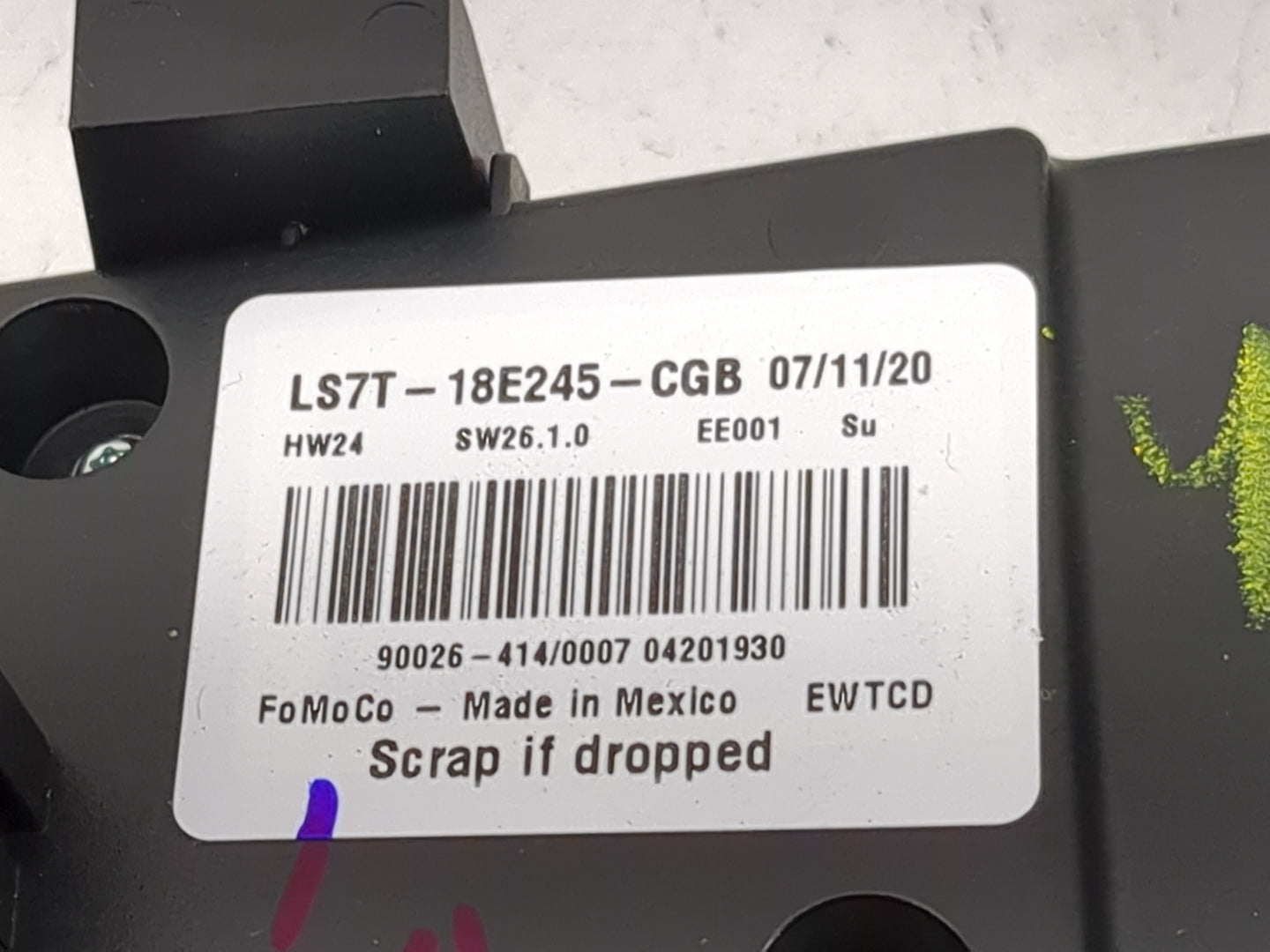 2017-2020 Ford Fusion Radio Control Panel 1481627 - Oemusedautoparts1.com