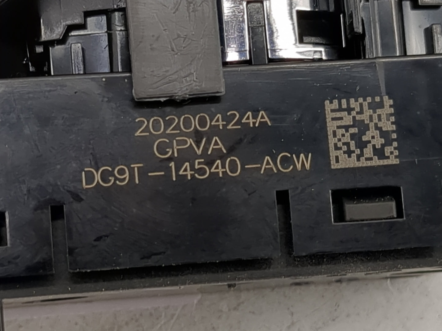 2013-2020 Ford Fusion Master Power Window Switch Replacement Driver Side Left P/N:DG9T-14540-ACW Fits OEM Used Auto Parts - 