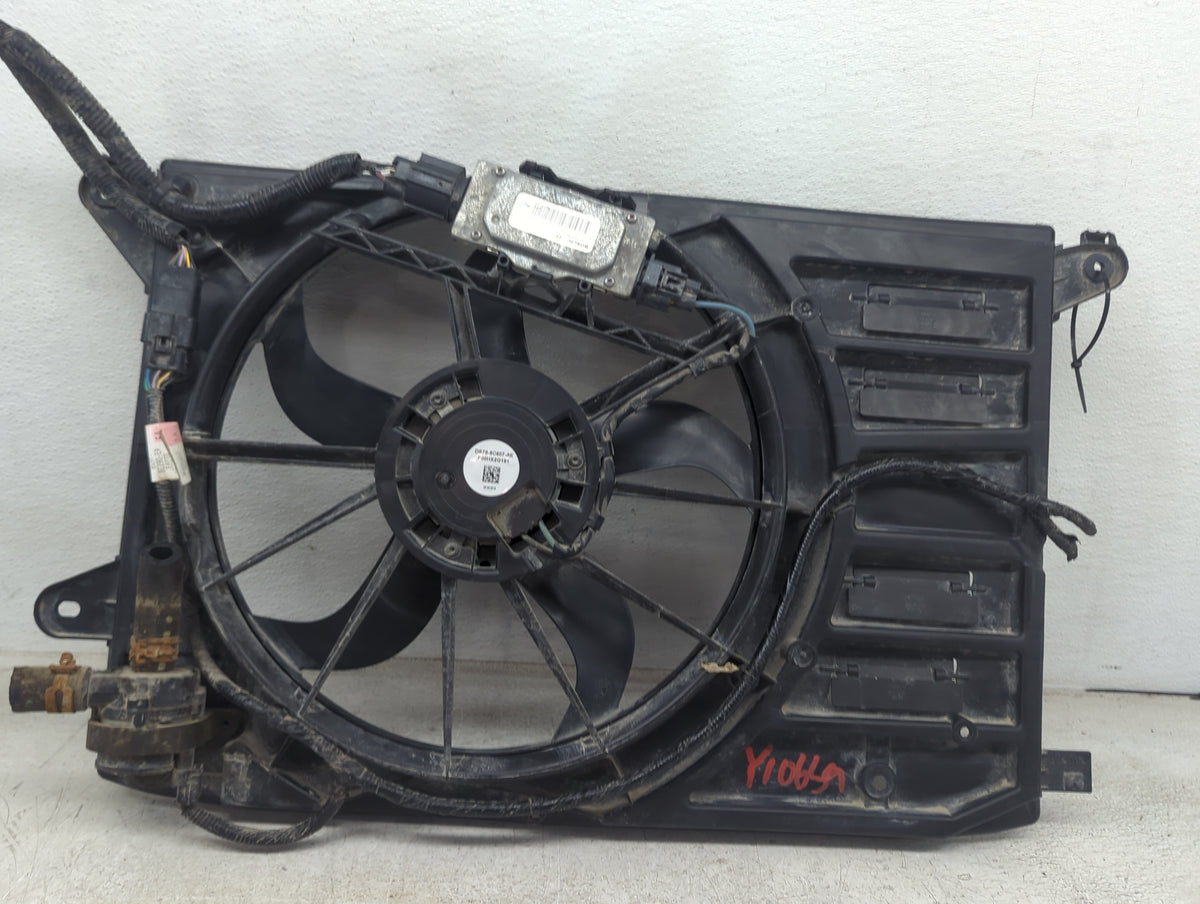 2016-2020 Ford Fusion Electric Radiator Cooling Fan Motor Assembly P/N:DR76-8C607-AE 0130308367 Fits Fits 2016 2017 2018 201