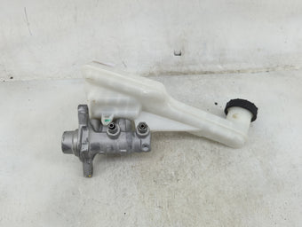 compare product 2017-2020 Ford Fusion Brake Master Cylinder 1489187