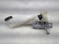 2017-2020 Ford Fusion Brake Master Cylinder 1490906 - Oemusedautoparts1.com