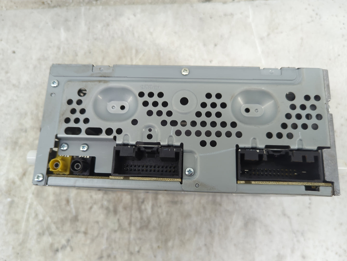 2020 Ford Fusion Radio AM FM Cd Player Receiver Replacement P/N:LS7T-18D818-ZC FA-HU-CDB Fits OEM Used Auto Parts - Oemuseda