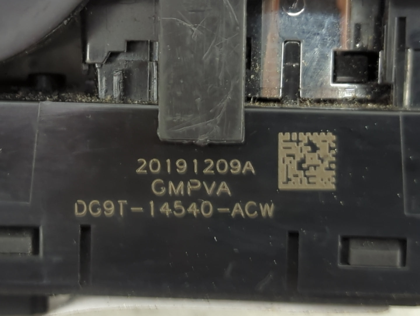 2013-2020 Ford Fusion Master Power Window Switch Replacement Driver Side Left P/N:DG9T-14540-ACW Fits OEM Used Auto Parts - 