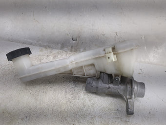 compare product Ford Fusion Brake Master Cylinder 1497115