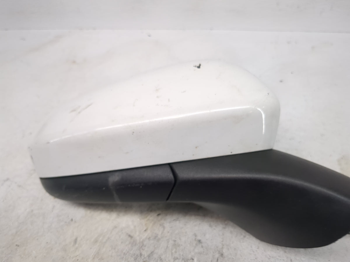 2019-2020 Ford Fusion Passenger Side View Mirror - Right Door Mirror OEM Used - Oemusedautoparts1.com