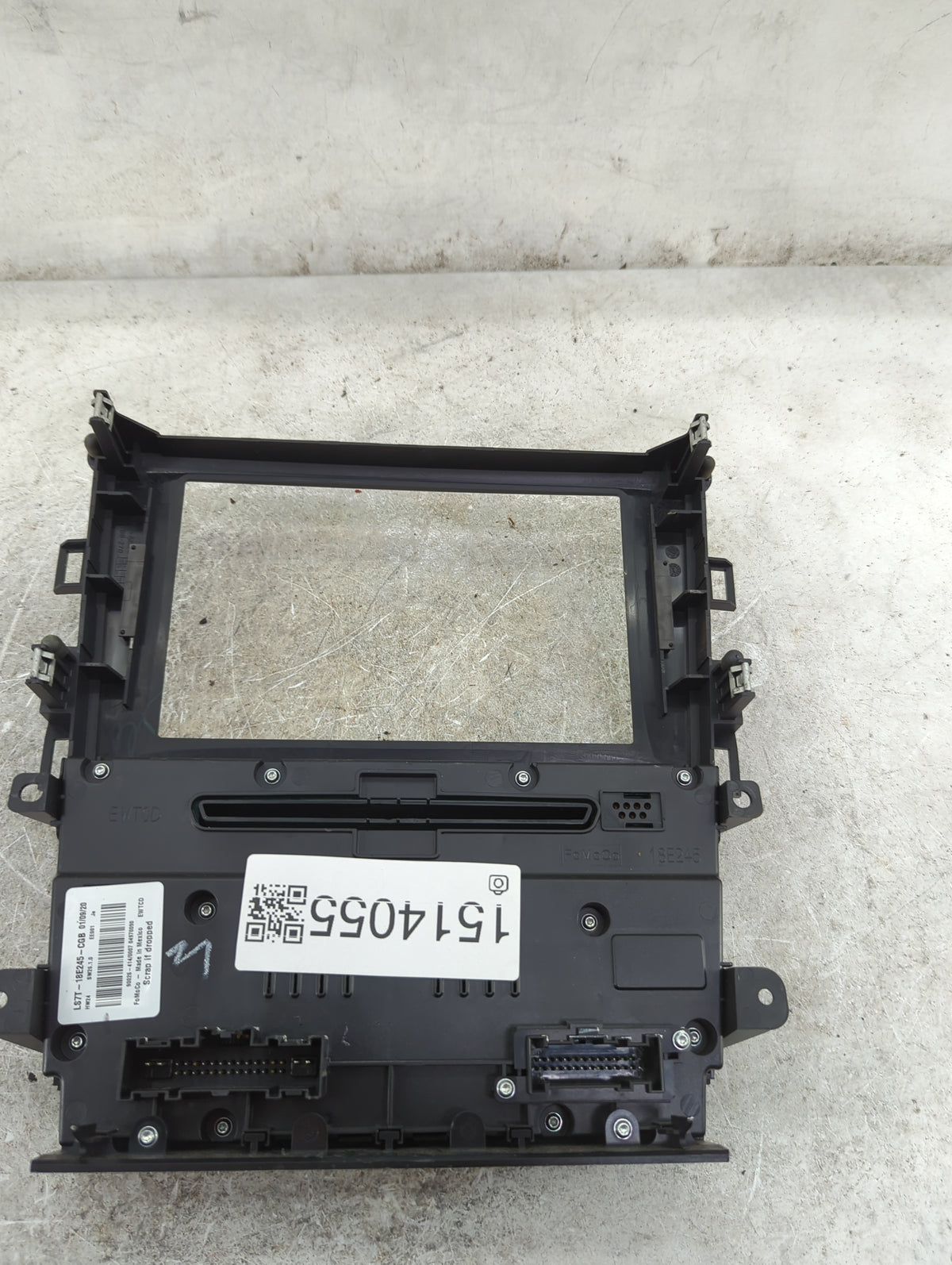 2017-2020 Ford Fusion Radio Control Panel 1514055 - Oemusedautoparts1.com