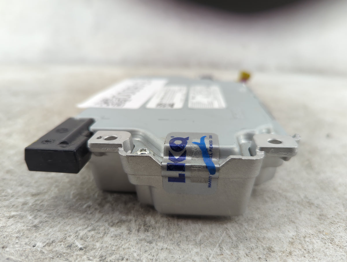 2020-2020 Ford Fusion Communication Control Module Ls7t-14g370-bcg - Oemusedautoparts1.com