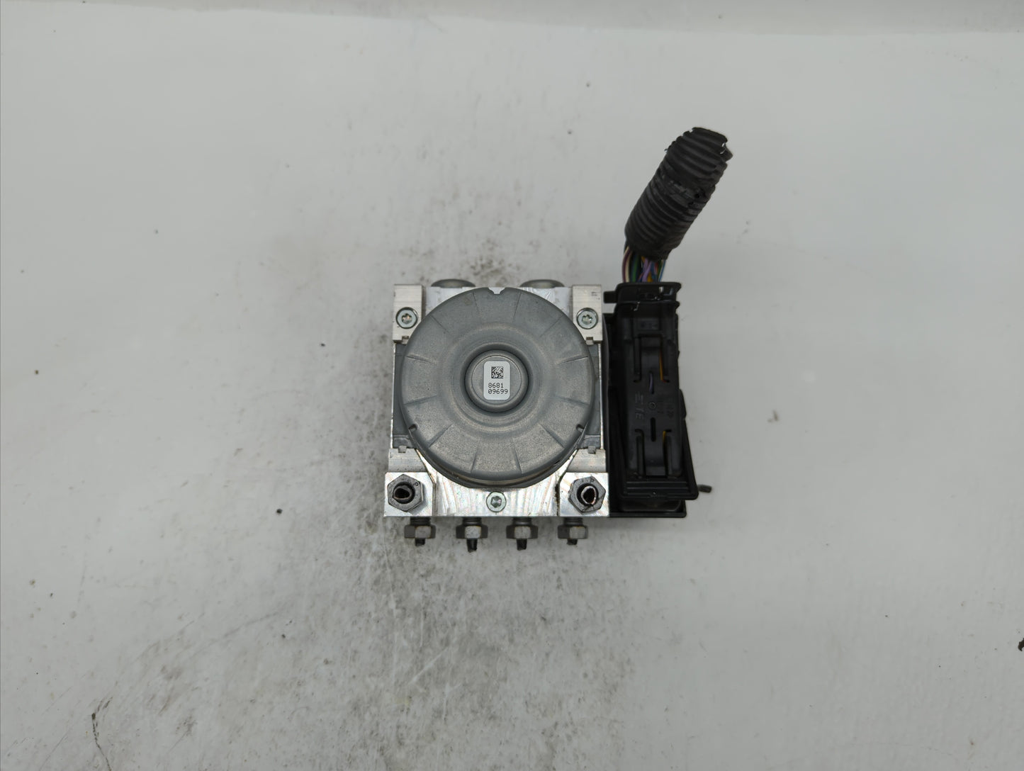 2019 Ford Fusion ABS Pump Control Module Replacement P/N:KG9C-2B373-LD KG9C-2B373-LC Fits OEM Used Auto Parts - Oemusedautop