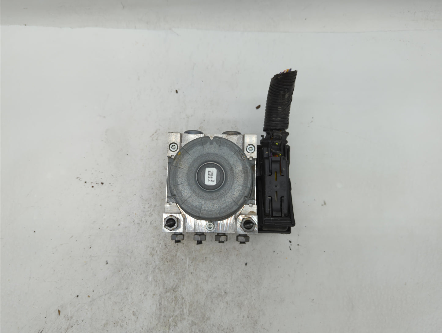 2019 Ford Fusion ABS Pump Control Module Replacement P/N:KG9C-2B373-LD KG9C-2B373-LC Fits OEM Used Auto Parts - Oemusedautop