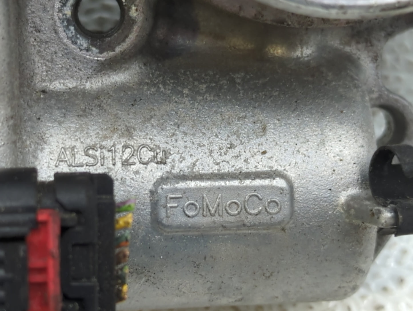 2014-2019 Ford Fusion Throttle Body P/N:DS7E-9F991-BB Fits Fits 2014 2015 2016 2017 2018 2019 OEM Used Auto Parts - Oemuseda