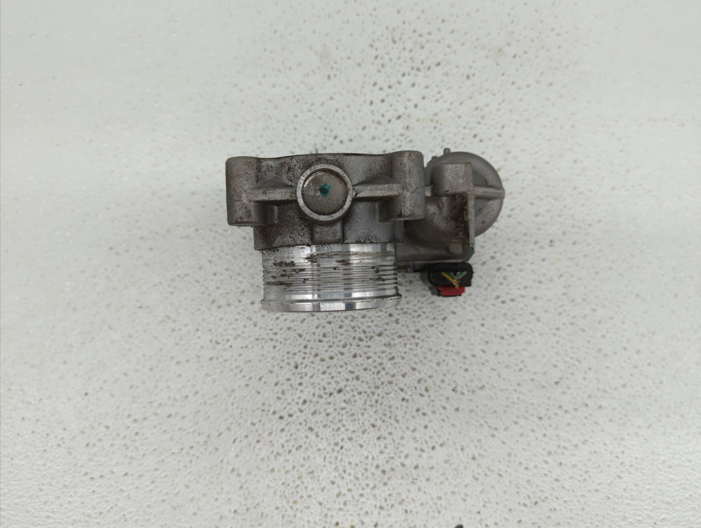 2014-2019 Ford Fusion Throttle Body P/N:DS7E-9F991-BB Fits Fits 2014 2015 2016 2017 2018 2019 OEM Used Auto Parts - Oemuseda