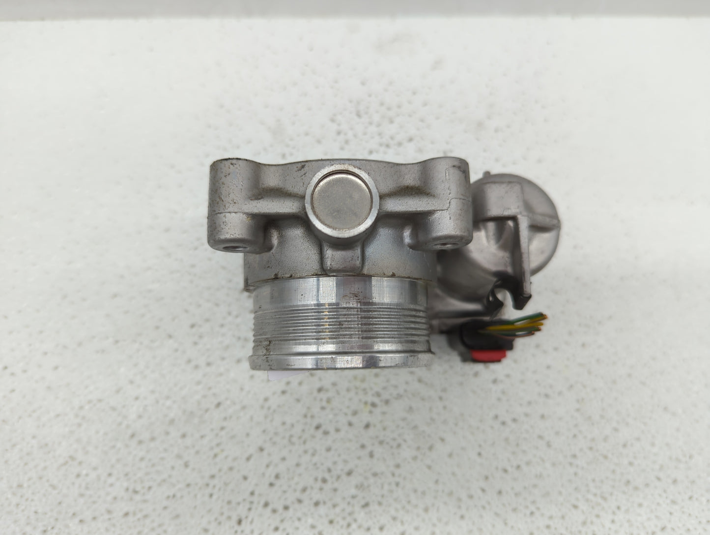 2014-2019 Ford Fusion Throttle Body P/N:DS7E-9F991-BB Fits Fits 2014 2015 2016 2017 2018 2019 OEM Used Auto Parts - Oemuseda