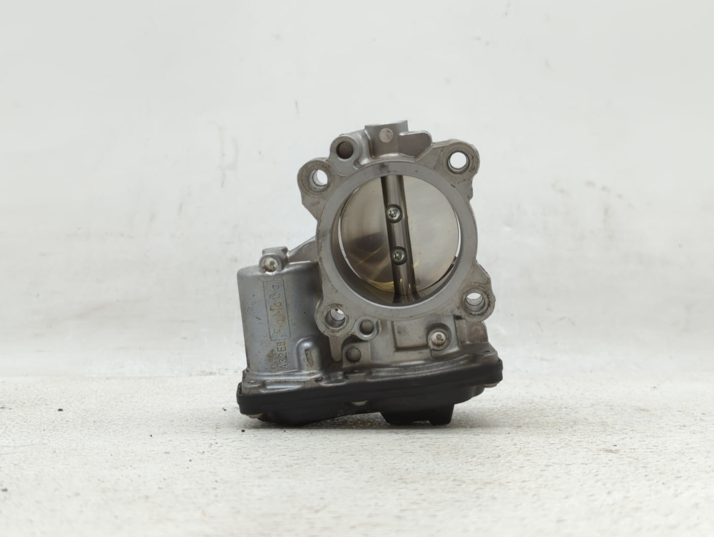2014-2019 Ford Fusion Throttle Body P/N:DS7G-9F991-CA Fits Fits 2014 2015 2016 2017 2018 2019 OEM Used Auto Parts - Oemuseda