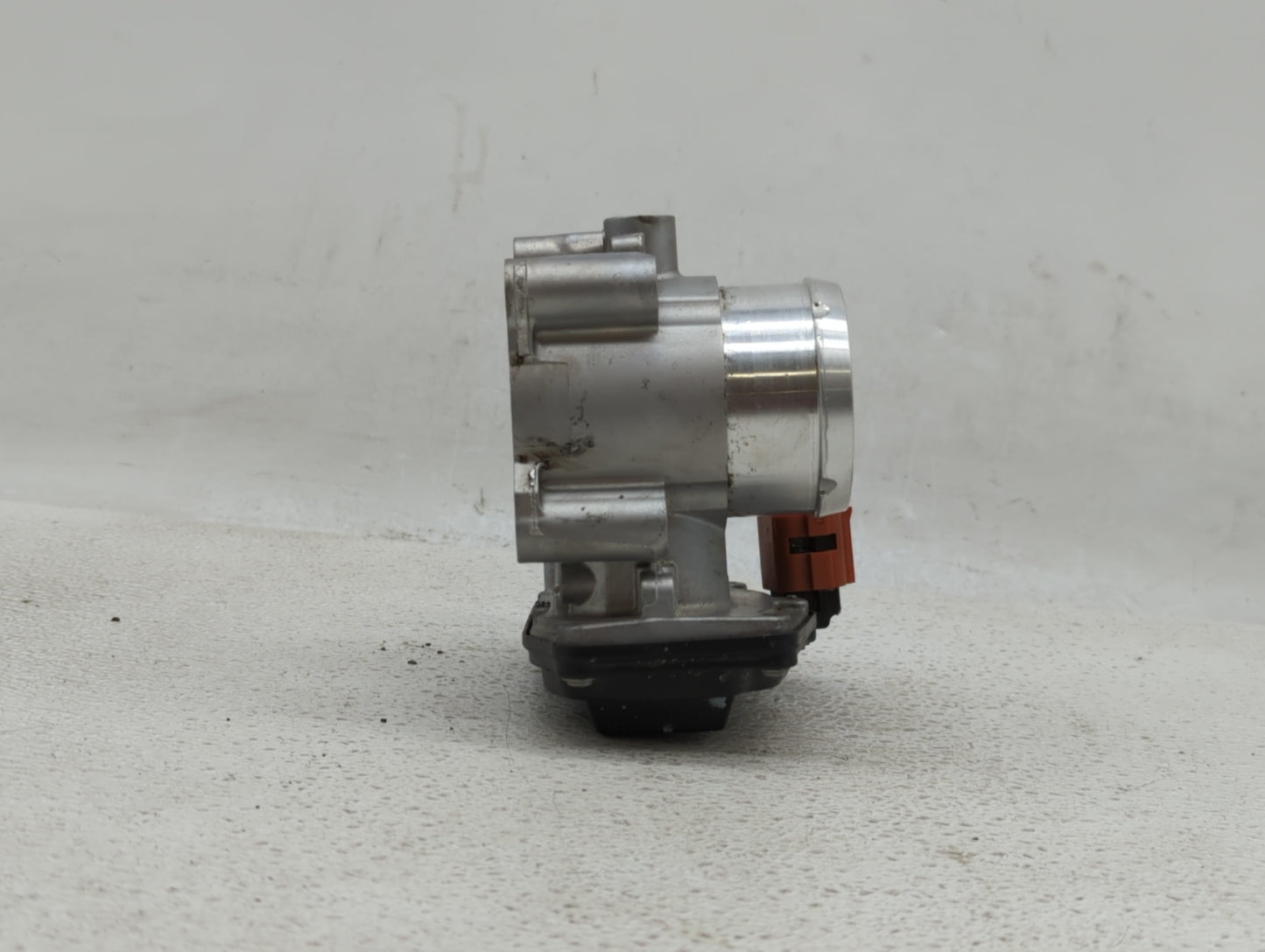 2014-2019 Ford Fusion Throttle Body P/N:DS7G-9F991-CA Fits Fits 2014 2015 2016 2017 2018 2019 OEM Used Auto Parts - Oemuseda