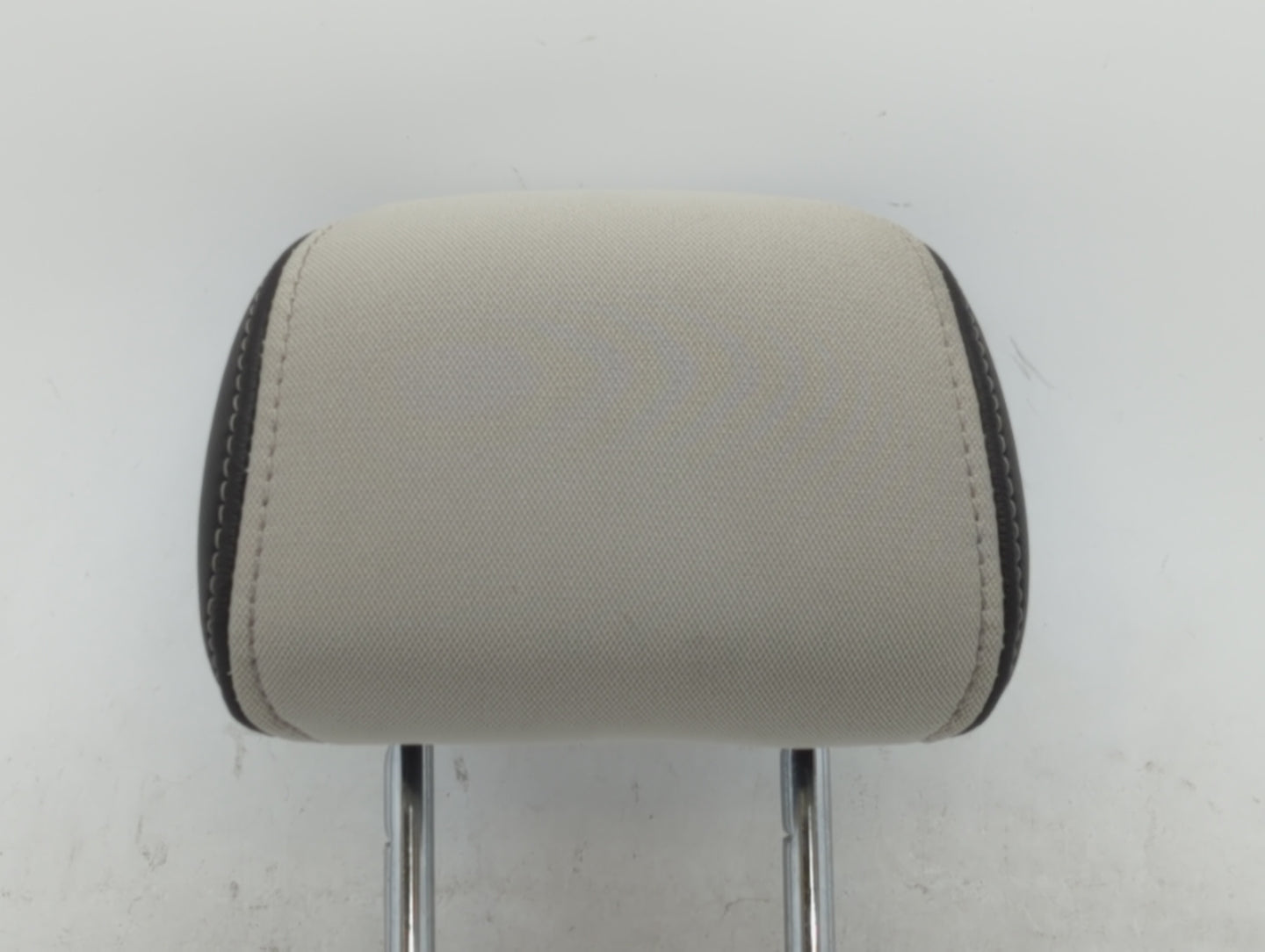 2017-2020 Ford Fusion Headrest Head Rest Front Driver Passenger Seat Fits Fits 2017 2018 2019 2020 OEM Used Auto Parts - Oem