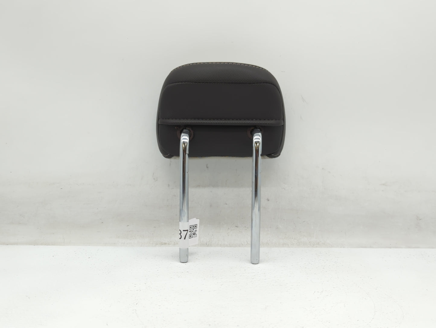 2017-2020 Ford Fusion Headrest Head Rest Front Driver Passenger Seat Fits Fits 2017 2018 2019 2020 OEM Used Auto Parts - Oem