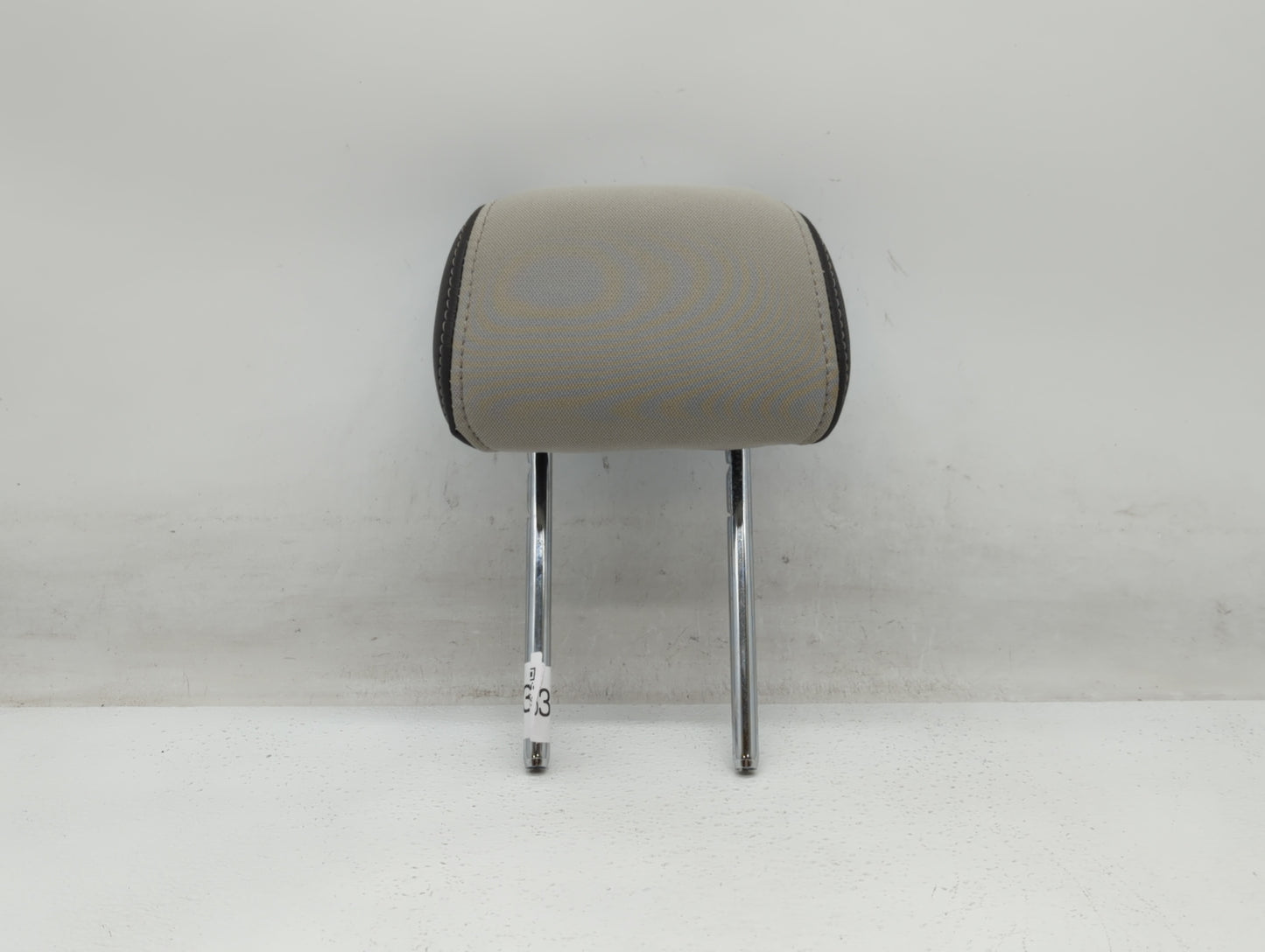 2017-2020 Ford Fusion Headrest Head Rest Front Driver Passenger Seat Fits Fits 2017 2018 2019 2020 OEM Used Auto Parts - Oem