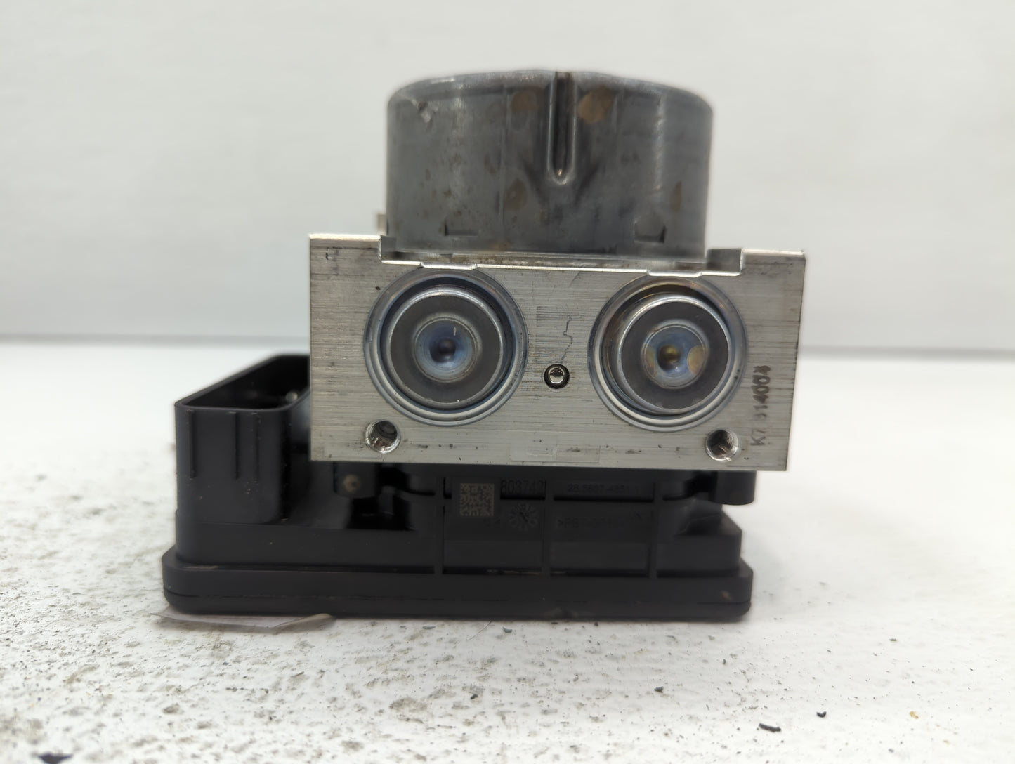 2019-2020 Ford Fusion ABS Pump Control Module Replacement P/N:KG9C-2B373-CC KG9C-2B373-CD, KG9C-2B373-LD Fits Fits 2019 2020