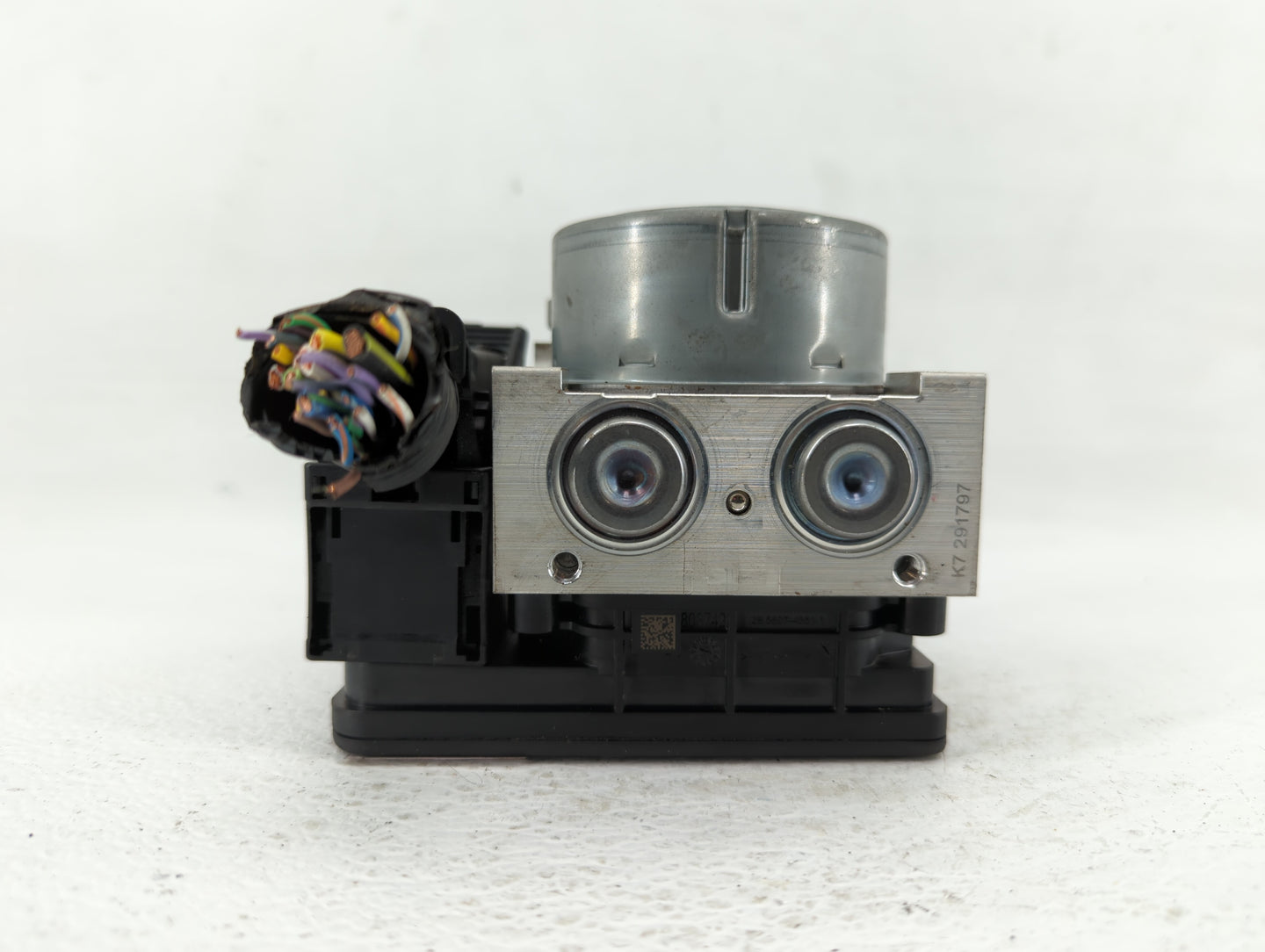 2019-2020 Ford Fusion ABS Pump Control Module Replacement P/N:KG9C-2B373-CC KG9C-2B373-CD, KG9C-2B373-LD Fits Fits 2019 2020