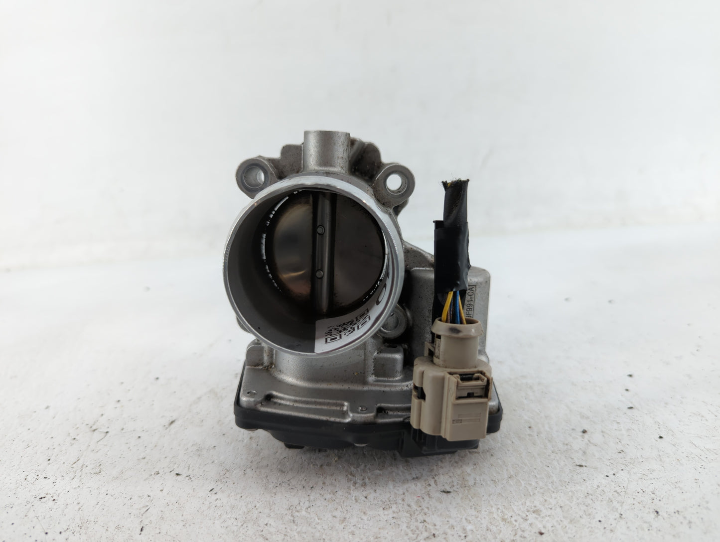 2014-2020 Ford Fusion Throttle Body P/N:DS7G-9F991-BB DS7G-9F991-CA Fits Fits 2014 2015 2016 2017 2018 2019 2020 OEM Used Au