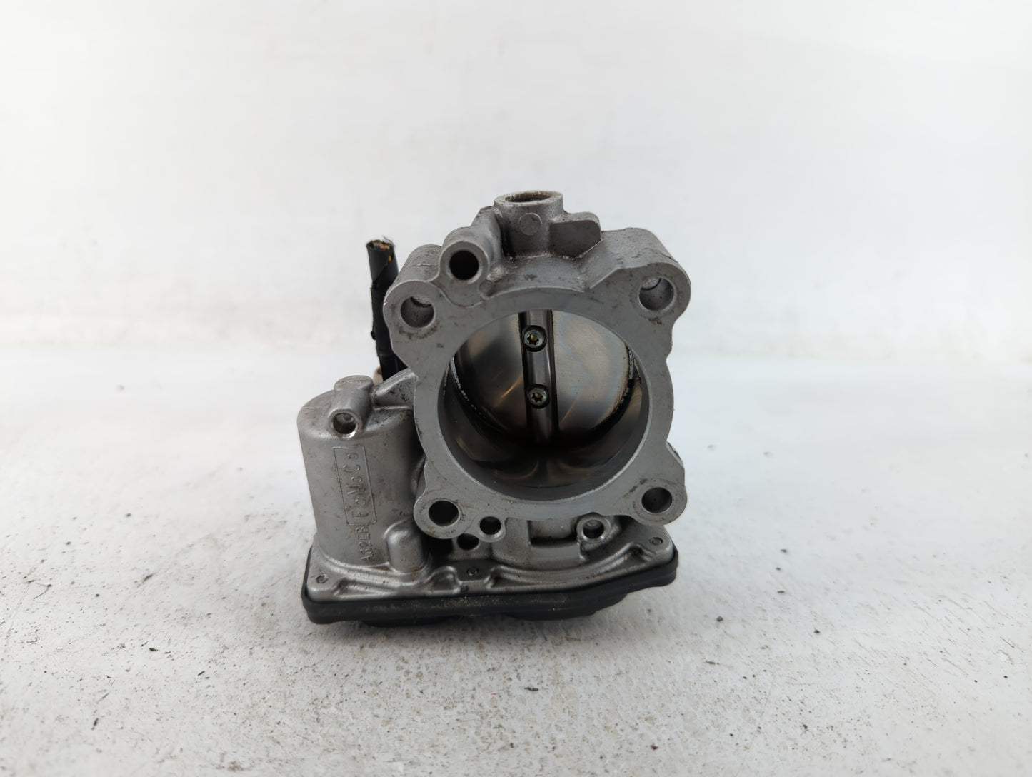 2014-2020 Ford Fusion Throttle Body P/N:DS7G-9F991-BB DS7G-9F991-CA Fits Fits 2014 2015 2016 2017 2018 2019 2020 OEM Used Au