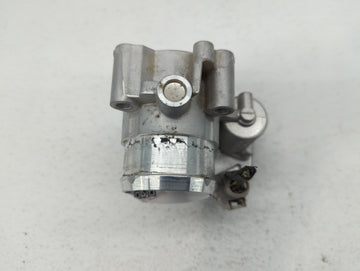 2014-2020 Ford Fusion Throttle Body P/N:DS7G-9F991-CA Fits Fits 2014 2015 2016 2017 2018 2019 2020 OEM Used Auto Parts